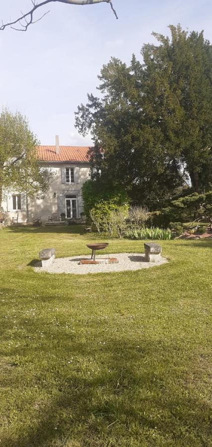 Maison Blanche Cherval Dış mekan fotoğraf