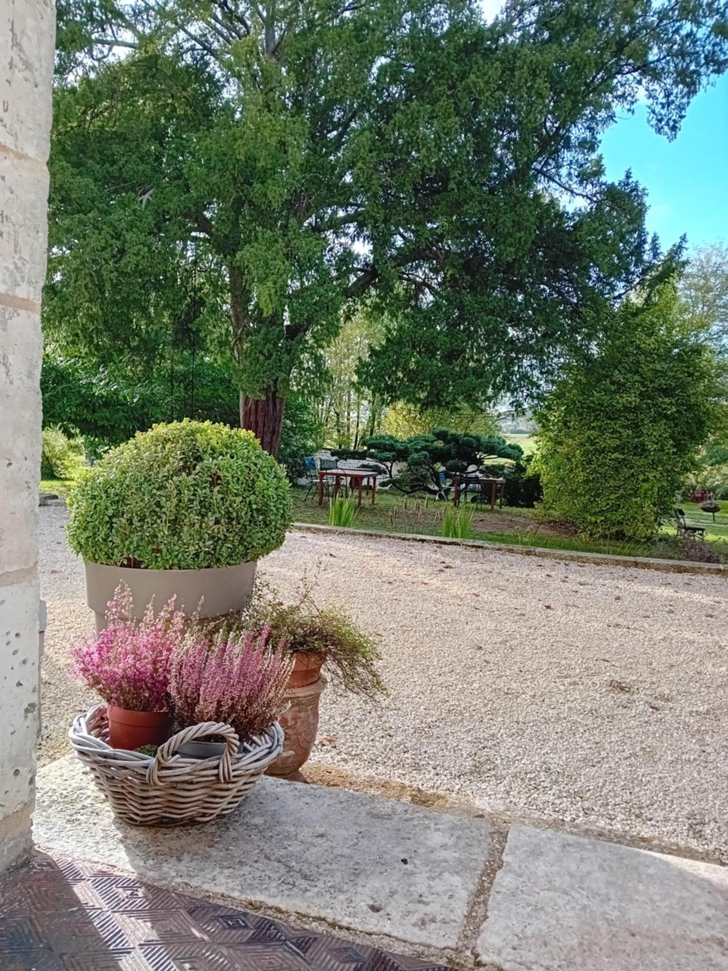 Maison Blanche Cherval Dış mekan fotoğraf